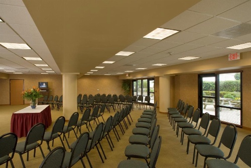 Casa Del Mar Beachfront Suites image 19